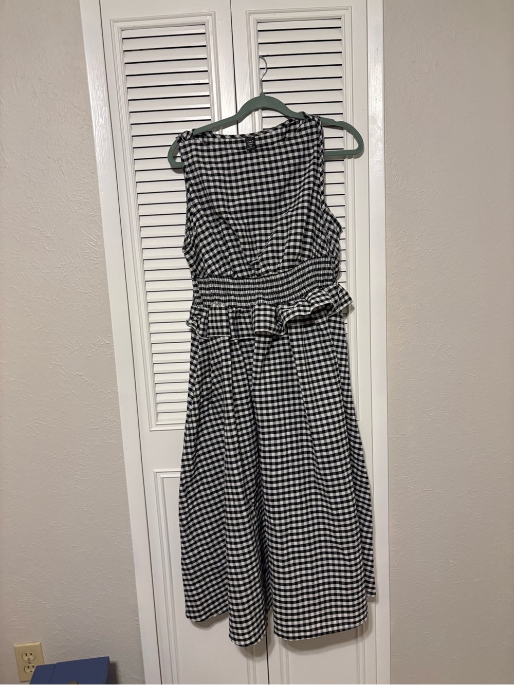 SHEIN Black and White Gingham Midi Dress with Peplum Waist